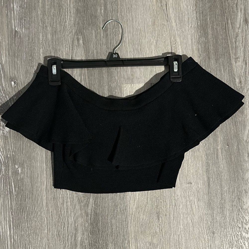 Cropped black off the shoulder ruffle shirt